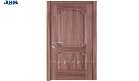 Quelle est la signification d’une porte en bois de pin ?